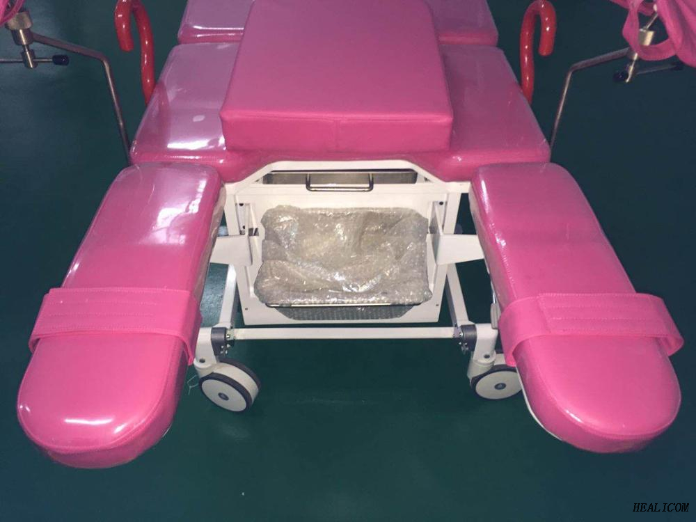 Buon prezzo HDC-B letto ostetrico da tavolo ostetrico ginecologia elettrico funzione muti per ospedale